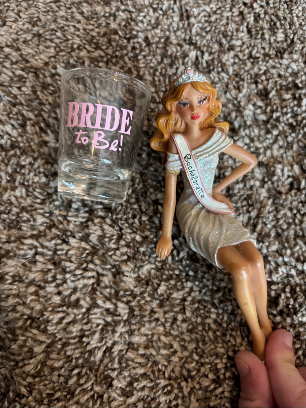 Bride to Be Shot Glass & Bachelorette Figurine Set - Pink/White